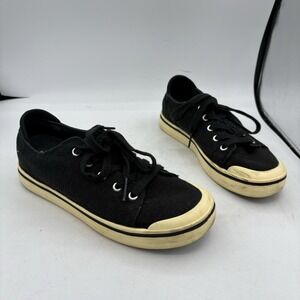 Keen Shoes Womens Size 8.5 Elsa IV Black White Low Top Lace Up‎ Sneakers